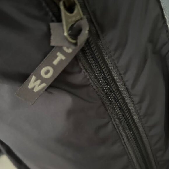 Northface 700 down puffer vest - Picture 5 of 5